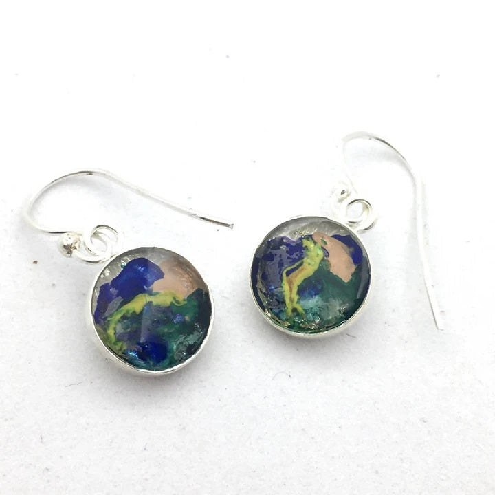 Multicoloured resin earrings