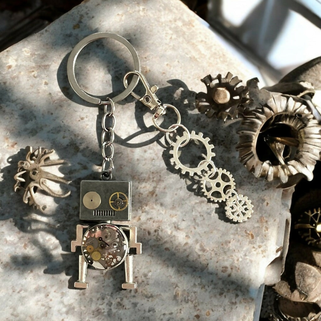 Steampunk fat robot watch pieces keyring