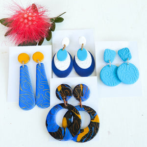 Blue Polymer Clay Earrings Gift Box "Roxxanne & Friends"