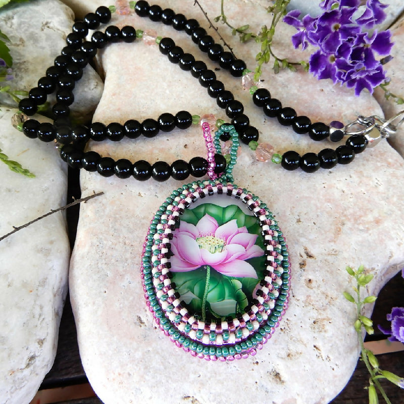 Hand Beaded Pendant Necklace "Springtime"