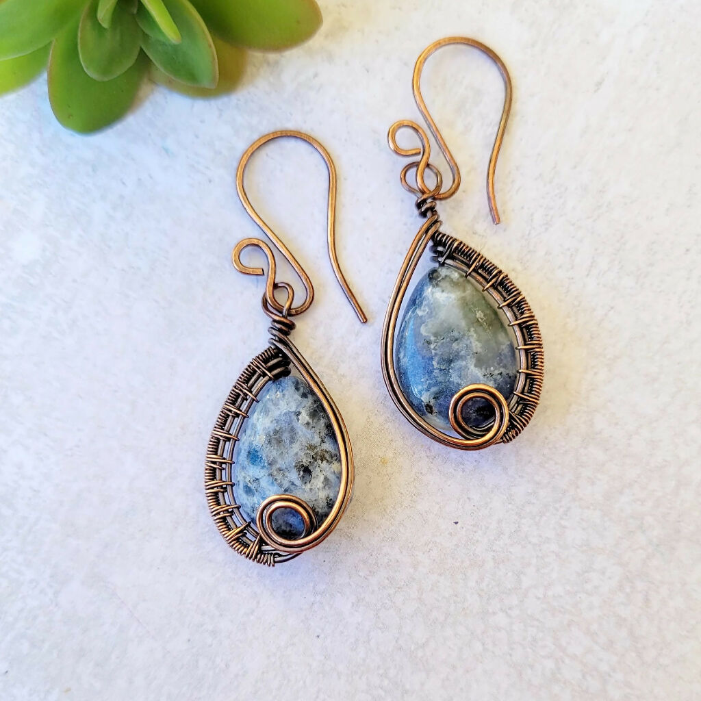 Stone and copper drop earrings