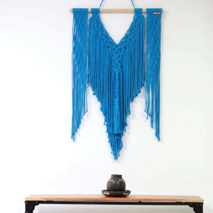 CHIARA – Modern Macrame Wall Hanging