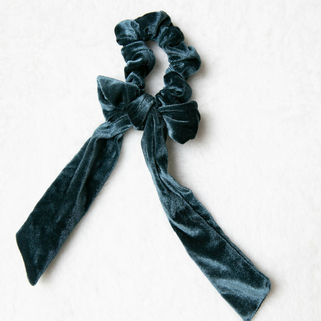 Velvet Bow Scrunchies scarf 4 colors, vintage style Scrunchie With Long Tails, elastic Hair ties, Hair accessories