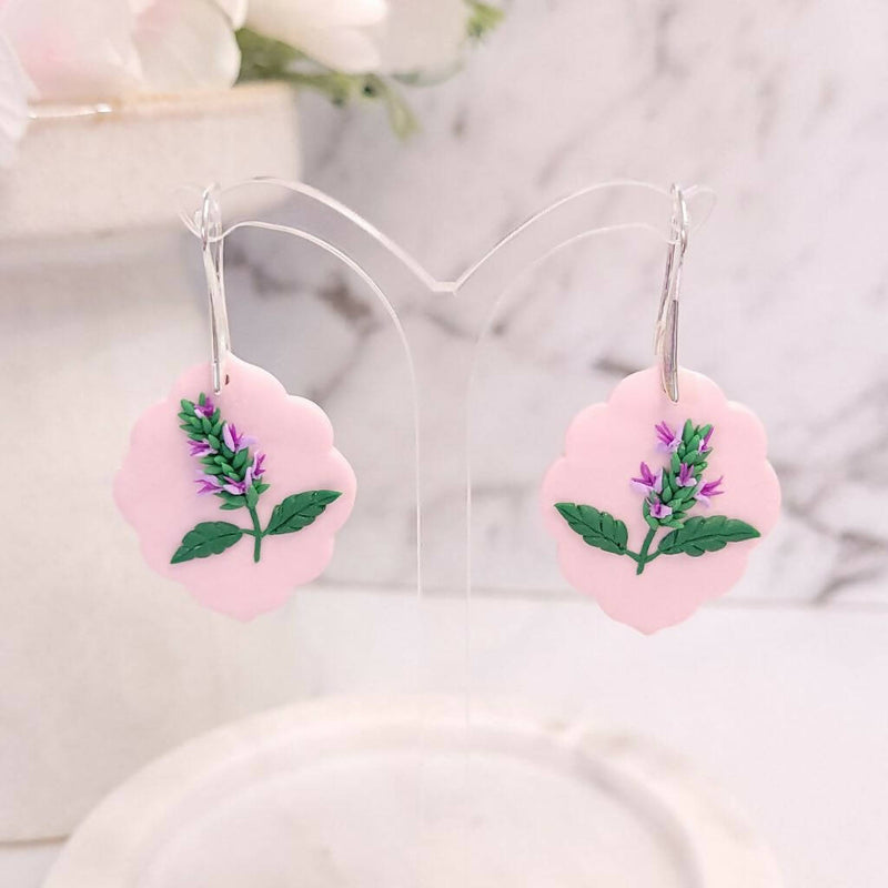 Scented patchouli scalloped earrings. Botanical jewellery. Handmade polymer clay floral pieces.