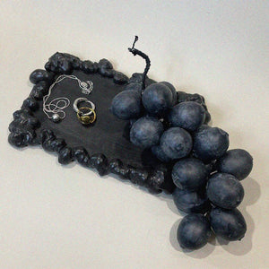 grapes5+blackplate