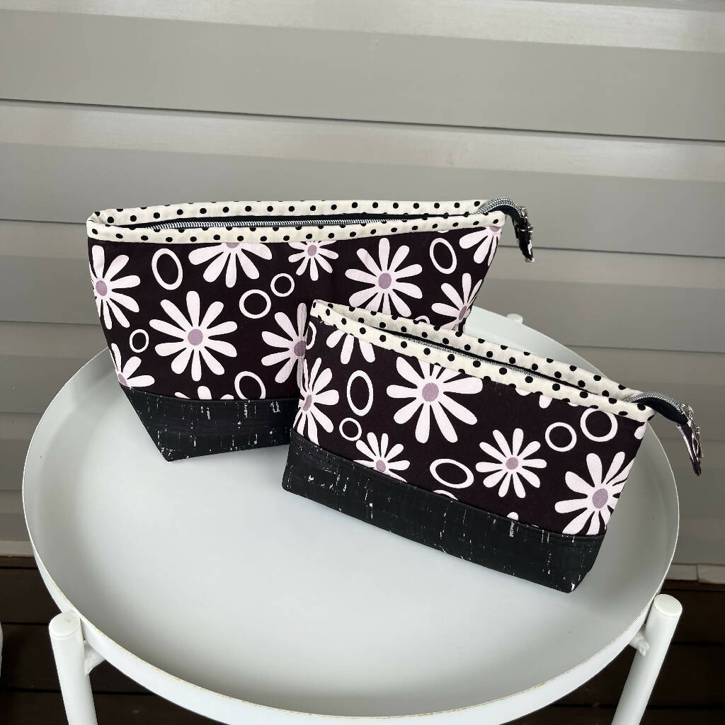Lola Pouch - Funky Daisies with Black and Silver speck Portuguese cork