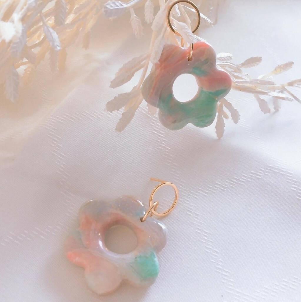 Handmade Spring Daisy Flower Earrings