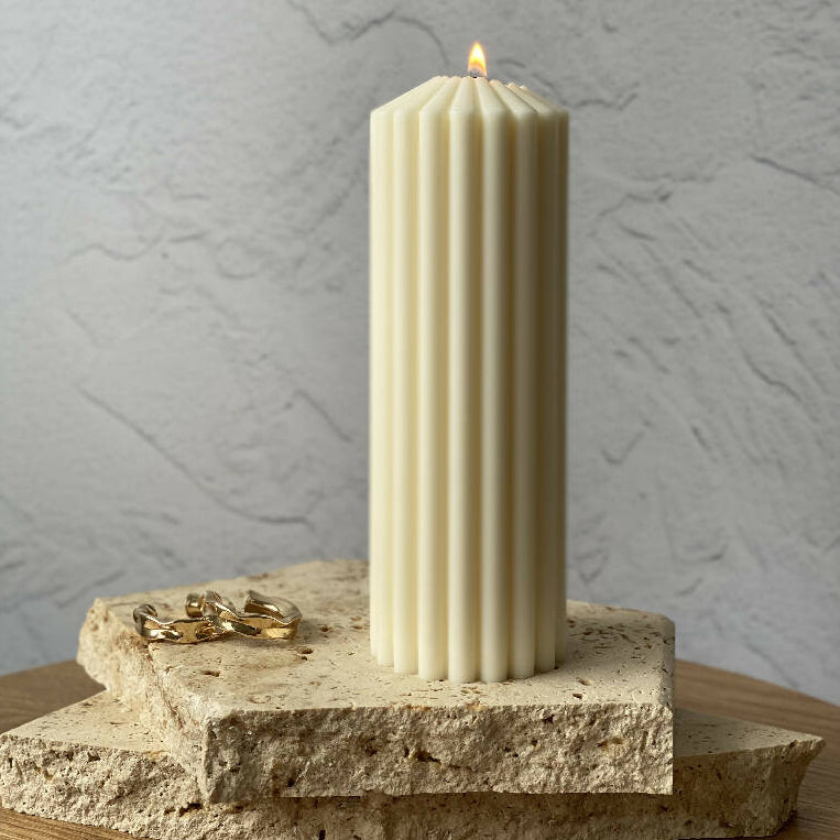 LUXE | NATURAL SCULPTURAL SOY CANDLE