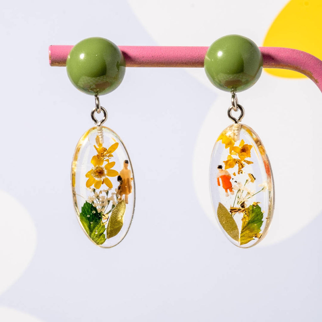 Fate - Handmade Flower Resin Drop Earrings