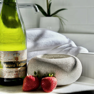 Scented Candle Bowl - Champagne and Strawberries