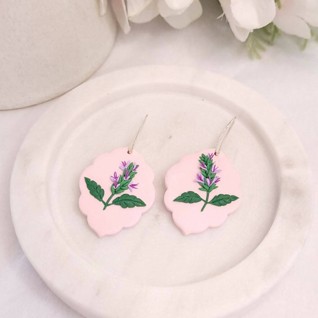 Scented patchouli scalloped earrings. Botanical jewellery. Handmade polymer clay floral pieces.