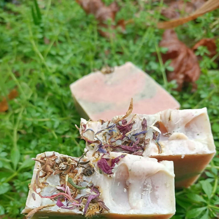 Cleavers And Rose Shampoo And Body Bar