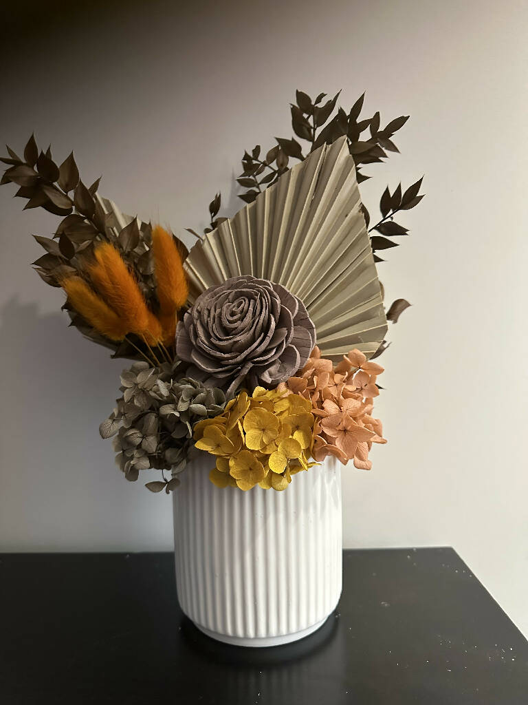 Small Size Handmade Bespoke Dried Floral Arrangement in Assorted Colours.