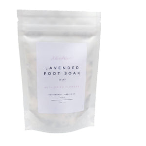 Replenishing Foot Soak Lavender Flowers