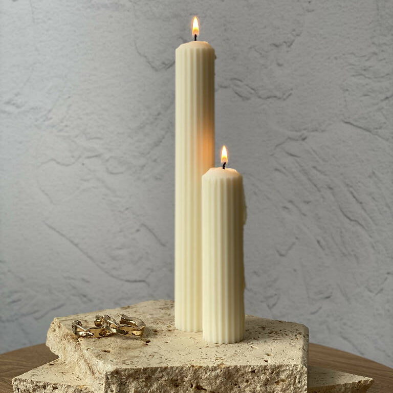 CASE | NATURAL SCULPTURAL SOY CANDLE