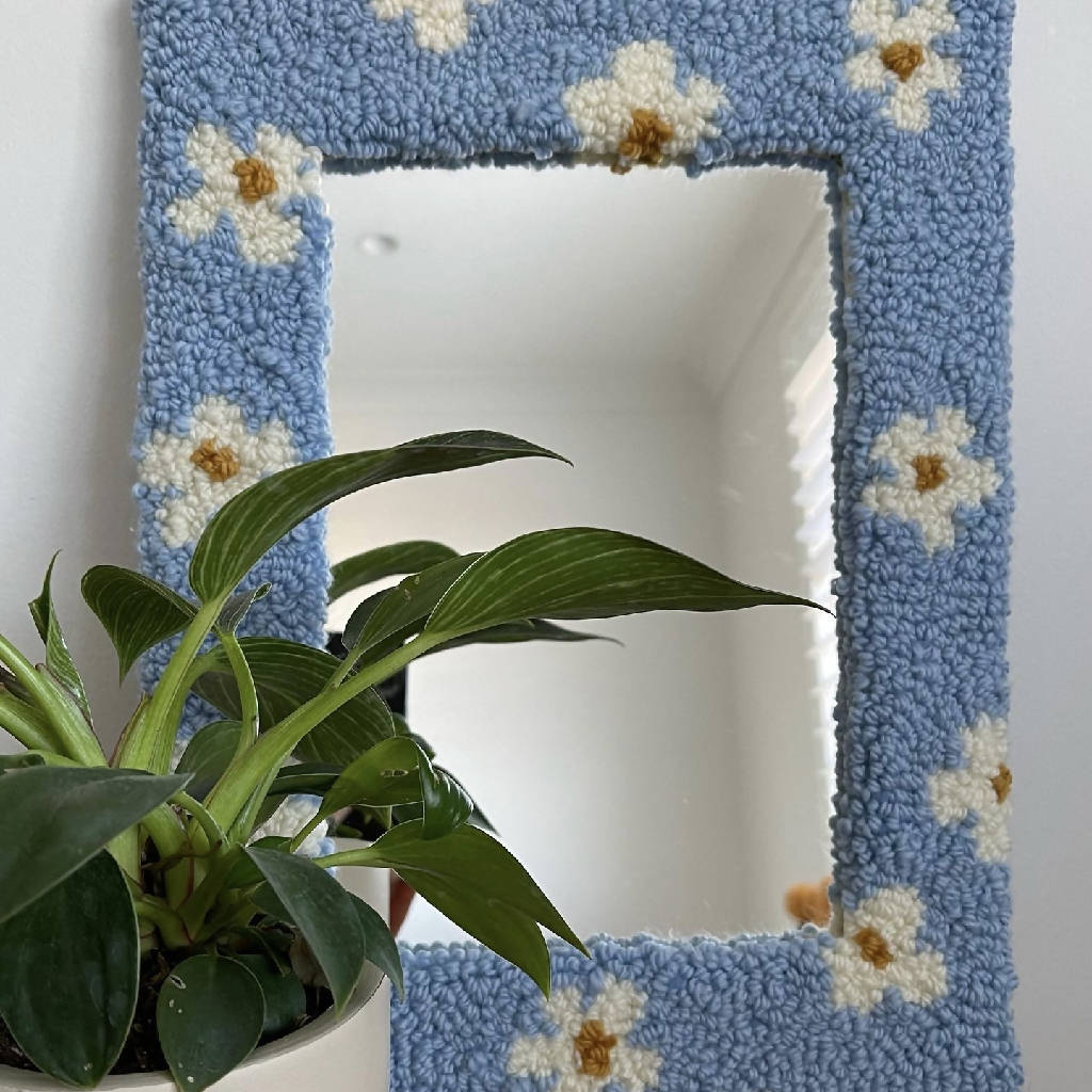 Daisy Daydream rug mirror