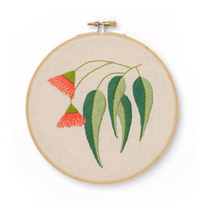Beginners Embroidery Kit - Gum Leaf